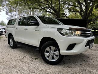 2016 Toyota Hilux - Thumbnail