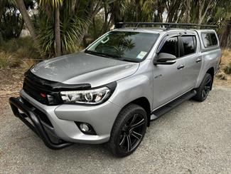 2016 Toyota Hilux - Thumbnail