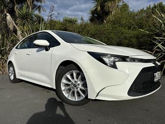 2019 Toyota Corolla - Thumbnail