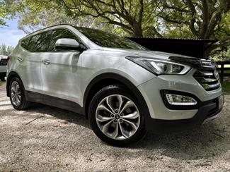 2015 Hyundai Santa Fe - Thumbnail