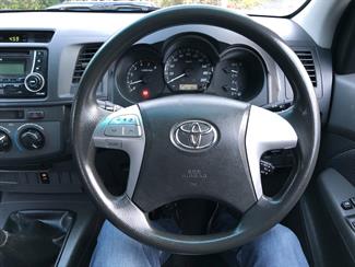 2013 Toyota Hilux - Thumbnail