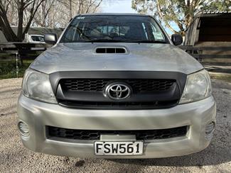 2011 Toyota Hilux - Thumbnail