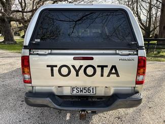 2011 Toyota Hilux - Thumbnail